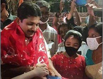 എം സ്വരാജ് / ഫെയ്‌സ്ബുക്ക്‌