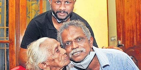 എക്‌സ്പ്രസ് ഫോട്ടോ