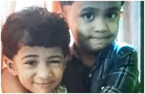 മരിച്ച കുട്ടികള്‍