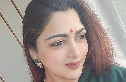 ഖുശ്ബു/ട്വിറ്റര്‍