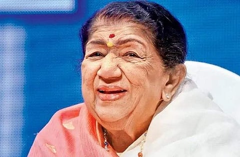 ലതാ മങ്കേഷ്‌കര്‍/ട്വിറ്റർ