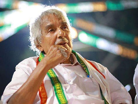 ഉമ്മന്‍ചാണ്ടി/ ഫെയ്‌സ്ബുക്ക് ചിത്രം