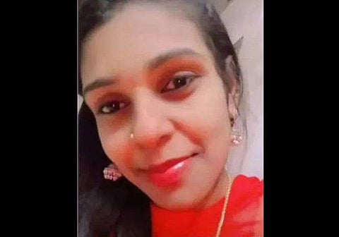 മരിച്ച നിഷ/ ടിവി ദൃശ്യം