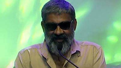 രഞ്ജിത്ത് ഐഎഫ്എഫ്കെ വേദിയിൽ സംസാരിക്കുന്നു/ ടെലിവിഷൻ ദൃശ്യം
