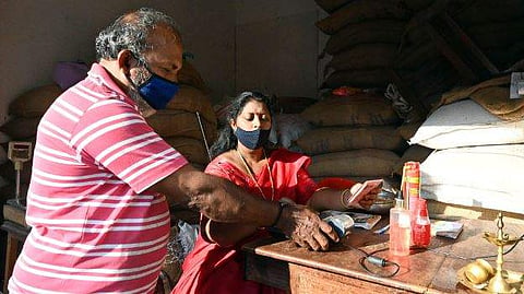 നാളെ മുതല്‍ ശനിയാഴ്ച വരെ റേഷന്‍ കടകള്‍ക്ക് പുതിയ പ്രവര്‍ത്തന സമയം
