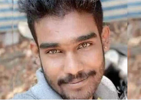 നിബിൻ