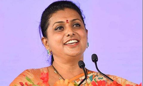 നടി റോജ, ഫെയ്‌സ്ബുക്ക്