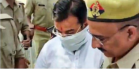 ആശിഷ് മിശ്രയെ പൊലീസ് അറസ്റ്റ് ചെയ്തപ്പോള്‍/ഫയല്‍