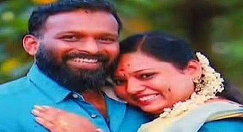 വിവാഹം കഴിഞ്ഞ് 14ാം ദിവസം നവവധുവിന്റെ മരണം; ഭര്‍ത്താവും അമ്മയും അറസ്റ്റില്‍