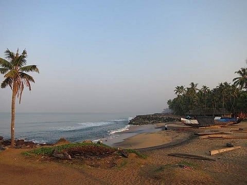 ഓടയം ബീച്ച്/ഫെയ്‌സ്ബുക്ക്‌