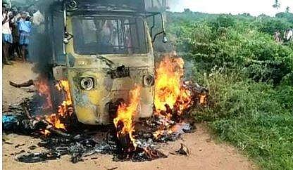 അപകടത്തില്‍പ്പെട്ട ഓട്ടോറിക്ഷ