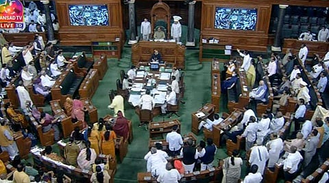 'രാഷ്ട്രപത്‌നി' പരാമര്‍ശം വിവാദത്തില്‍; രാഷ്ട്രപതിയെ അപമാനിച്ചെന്ന് ബിജെപി; പാര്‍ലമെന്റില്‍ ബഹളം; നാക്കുപിഴയെന്ന് കോണ്‍ഗ്രസ്