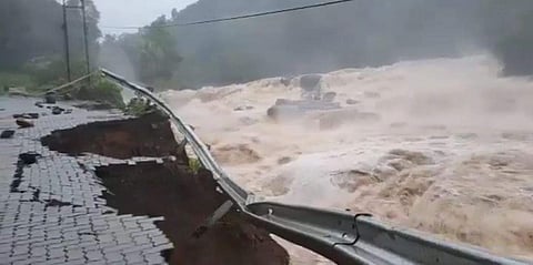 വീഡിയോ സ്‌ക്രീന്‍ഷോട്ട്