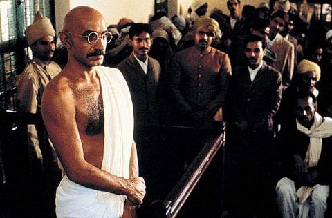 ഗാന്ധി സിനിമയില്‍നിന്നുള്ള രംഗം