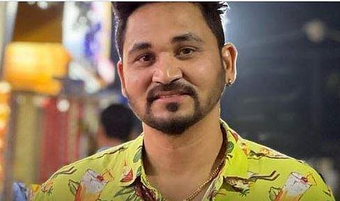 നിര്‍വൈര്‍ സിംഗ്, ട്വിറ്റര്‍