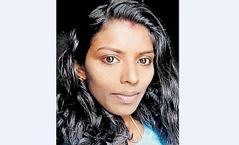 മരിച്ച ഷീജ