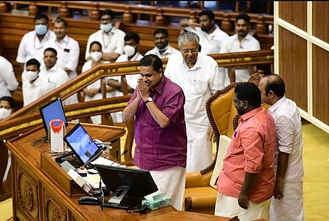 എഎന്‍ ഷംസീര്‍ ഫെയ്‌സ്ബുക്കില്‍ പങ്കുവച്ച ചിത്രം