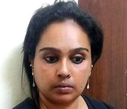 ആര്യ