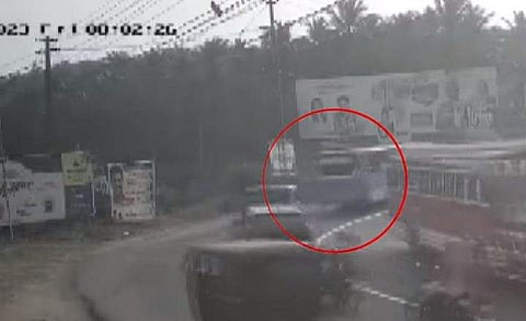 അപകടത്തിന്റെ സിസിടിവി ദൃശ്യം
