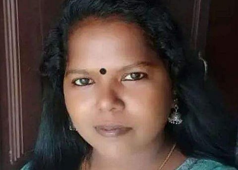 രശ്മി രാജ്