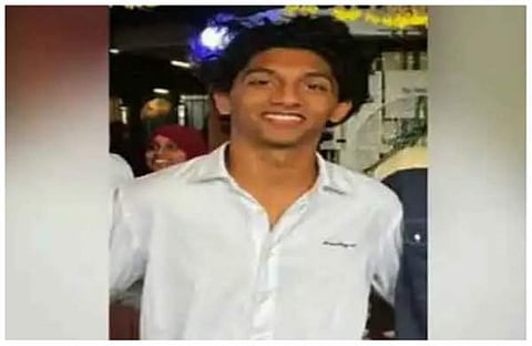 ആനിഖ്