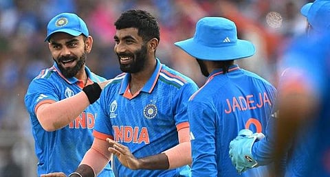 വിക്കറ്റ് വീഴ്ത്തിയതിന് പിന്നാലെ ഇന്ത്യന്‍ താരങ്ങളുടെ ആഹ്ലാദം