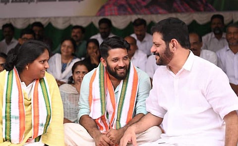 ഷാഫി പറമ്പിലിന്റെ ഉപവാസ സമരത്തില്‍നിന്ന്/ഫെയ്‌സ്ബുക്ക്