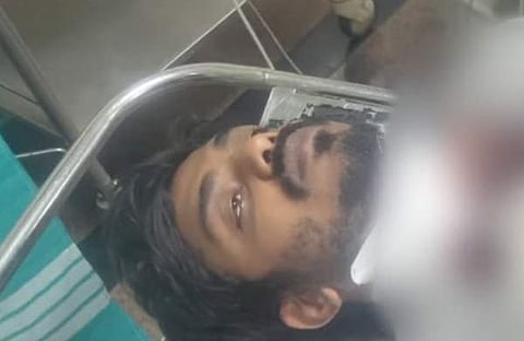 ആശുപത്രിയില്‍ ചികിത്സയില്‍ കഴിയുന്ന ദീപക്ക്, ടിവി ദൃശ്യം