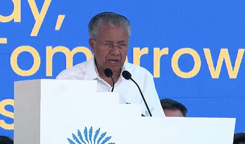 പിണറായി വിജയന്‍ കേരളീയം 2023 ഉദ്ഘാടനം ചെയ്യുന്നു