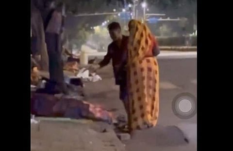 അമാനുല്ല ഗുര്‍ബാസ്/ എക്‌സ്