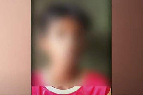 ലൈംഗികാതിക്രമത്തെ കുറിച്ച് പതിനാലുകാരന്‍ പറയുന്നതിന്റെ വീഡിയോ ദൃശ്യം