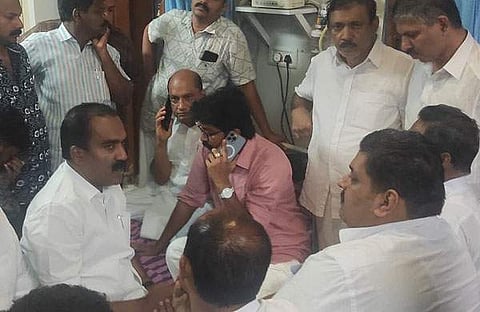 എല്‍ദോസ് കുന്നപ്പിള്ളില്‍ എംഎല്‍എ ആശുപത്രിയില്‍ /ഫെയ്‌സ്ബുക്ക്