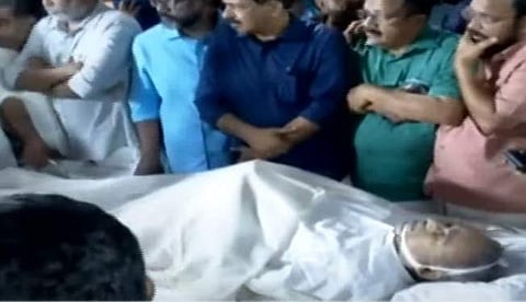 കാനം രാജേന്ദ്രന് അന്ത്യാഞ്ജലി അര്‍പ്പിക്കാനെത്തിയവര്‍