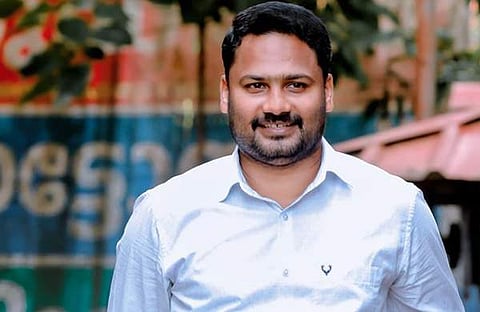 ചിത്രം ഫെയ്‌സ്ബുക്ക്