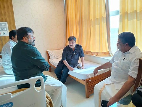 മന്ത്രി ഫെയ്‌സ്ബുക്കില്‍ പങ്കുവച്ച ചിത്രം