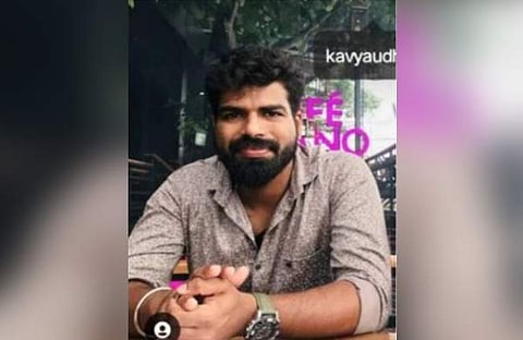 അഖിൽ