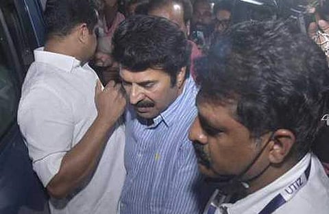 ഇന്നസെന്റിന്റെ മരണവാര്‍ത്തയറിഞ്ഞ് ആശുപത്രിയിലെത്തിയ മമ്മൂട്ടി
