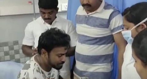 അപകടത്തില്‍ നിന്ന് രക്ഷപ്പെട്ട വിനോദ സഞ്ചാരി ആശുപത്രിയില്‍ ചികിത്സയില്‍, സ്‌ക്രീന്‍ഷോട്ട്‌