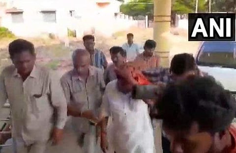 കല്ലേറില്‍ പരിക്കേറ്റ ജി പരമേശ്വര