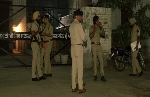 സുവര്‍ണ്ണ ക്ഷേത്രത്തിന് സമീപം പൊലീസിനെ വിന്യസിച്ചിരിക്കുന്നു, എഎന്‍ഐ