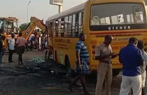 അപകടസ്ഥലത്തുനിന്നുള്ള ദൃശ്യം/ ട്വിറ്റര്‍