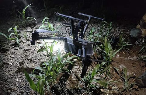 ബിഎസ്എഫ് വെടിവച്ച് വിഴ്ത്തിയ പാക് ഡ്രോണ്‍