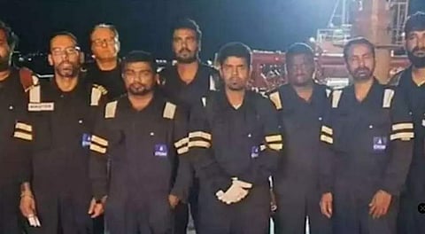 നൈജീരിയയില്‍ തടവിലായ നാവികര്‍