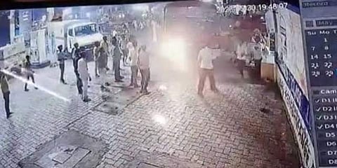 ഡ്രൈവർ ഹൃദയാഘാതം മൂലം മരിച്ചു/ / സ്ക്രീൻഷോട്ട്