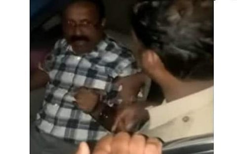 മദ്യലഹരിയില്‍ ബഹളമുണ്ടാക്കിയ പൊലീസ് ഉദ്യോഗസ്ഥന്‍, സ്‌ക്രീന്‍ഷോട്ട്
