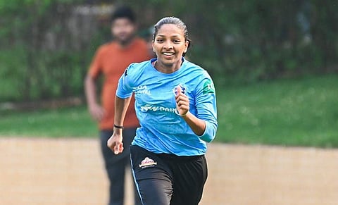 മിന്നു മണി/ ട്വിറ്റര്‍