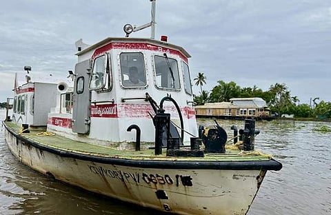 അടിയന്തര സാഹചര്യം നേരിടാന്‍ വാട്ടര്‍ ആംബുലന്‍സ്
