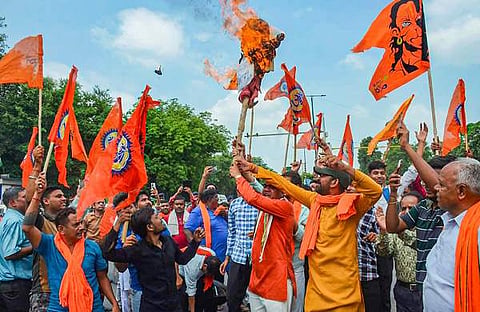 ബജ് രം​ഗ് ദൾ പ്രവർത്തകർ ഡൽഹിയിൽ നടത്തിയ പ്രതിഷേധം/ പിടിഐ
