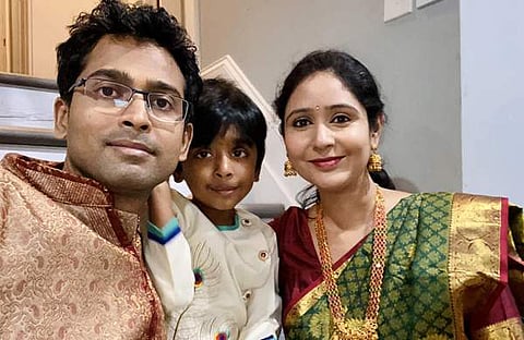 യോഗേഷ്, ഭാര്യ പ്രതിഭ, മകൻ യഷ്/ഫോട്ടോ: ഫെയ്സ്ബുക്ക്