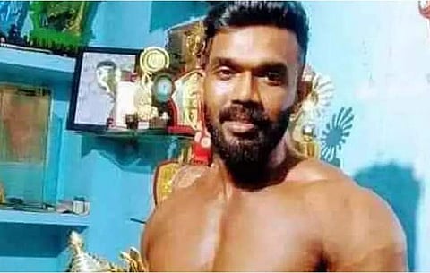 മഹേഷ് മോഹന്‍ദാസ്‌
